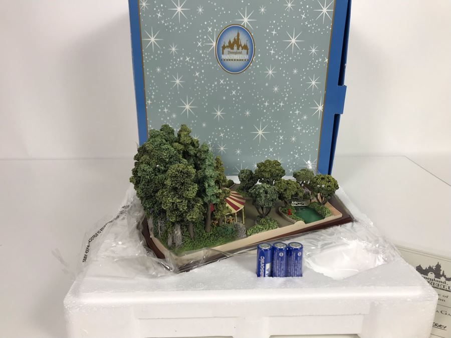 Disneyland Main Street, USA Collection: Carnation Plaza Gardens By Robert Olszewski Disney Theme Park Attraction Miniature Model With Box And Certificate Of Authenticity DL0020 11W X 11D X 5H (Last One Sold For $3,300) [Photo 4]