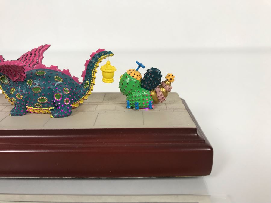 HAND SIGNED By Robert Olszewski Disneyland Main Street, USA Collection: First Edition Main Street Electrical Parade (Set #1) By Robert Olszewski Disney Theme Park Attraction Miniature Model With Box And COA 12W X 2.75D X 3H DL0601 (Estimate $300-$700) [Photo 9]