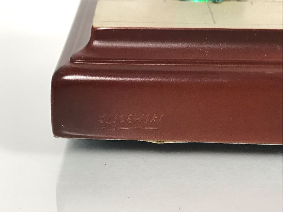 HAND SIGNED By Robert Olszewski Disneyland Main Street, USA Collection: First Edition Main Street Electrical Parade (Set #1) By Robert Olszewski Disney Theme Park Attraction Miniature Model With Box And COA 12W X 2.75D X 3H DL0601 (Estimate $300-$700) [Photo 13]