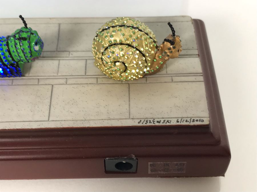 HAND SIGNED By Robert Olszewski Disneyland Main Street, USA Collection: First Edition Main Street Electrical Parade (Set #3) By Robert Olszewski Disney Theme Park Attraction Miniature Model With Box And COA 12W X 2.75D X 3H DL0603 (Estimate $300-$700) [Photo 12]