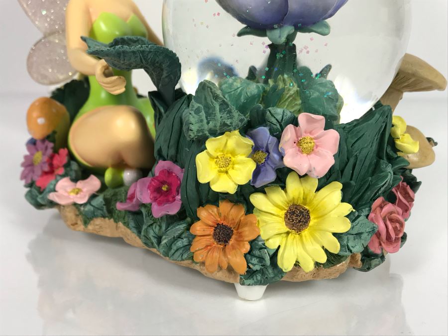 Walt Disney's Peter Pan Tinker Bell Figurine Globe With Box 8.5W X 6.75H [Photo 6]