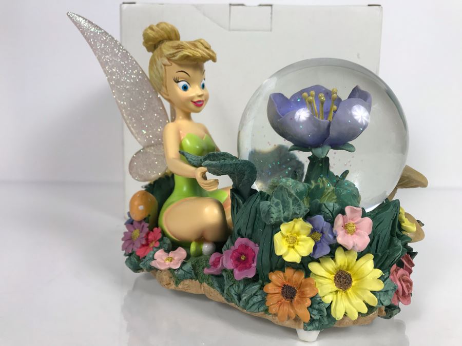 Walt Disney's Peter Pan Tinker Bell Figurine Globe With Box 8.5W X 6.75H [Photo 3]