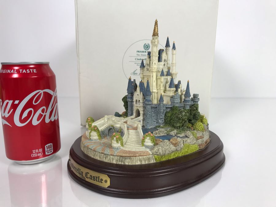 The Disney Collection Cinderella Castle By Fraser Creations With Box 7W X 8D X 7H [Photo 4]