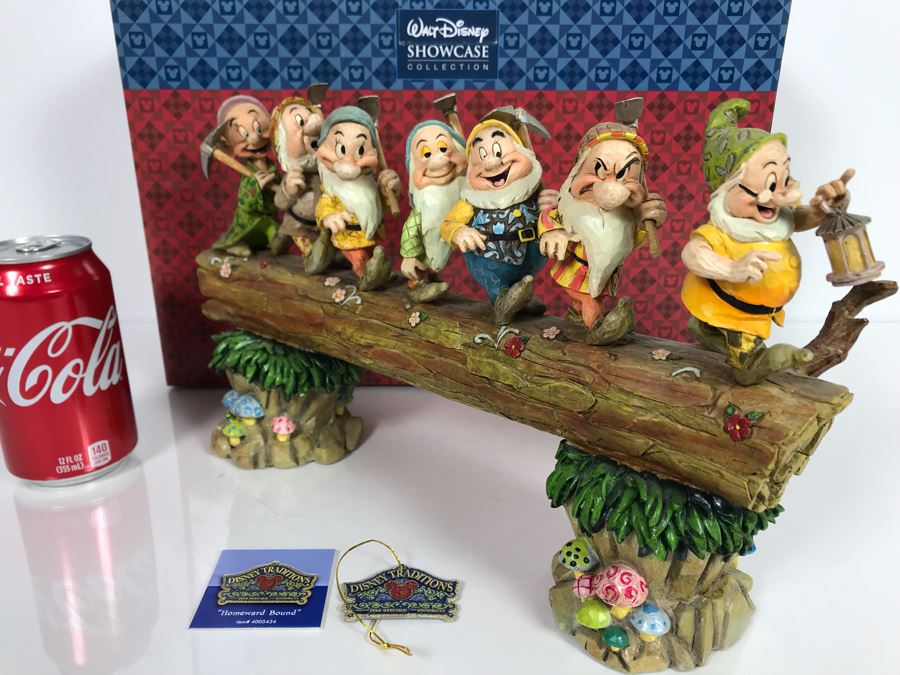 The Walt Disney Showcase Collection 'Homeward Bound' Snow White And The Seven Dwarfs Disney Traditions With Box [Photo 9]