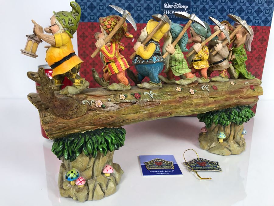 The Walt Disney Showcase Collection 'Homeward Bound' Snow White And The Seven Dwarfs Disney Traditions With Box [Photo 17]