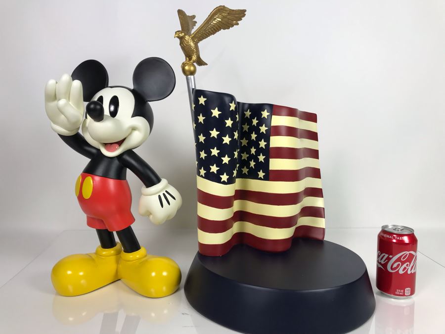 The Art Of Disney Theme Parks Large Patriotic Mickey Mouse Salutes With Box 14W X 22H [Photo 13]