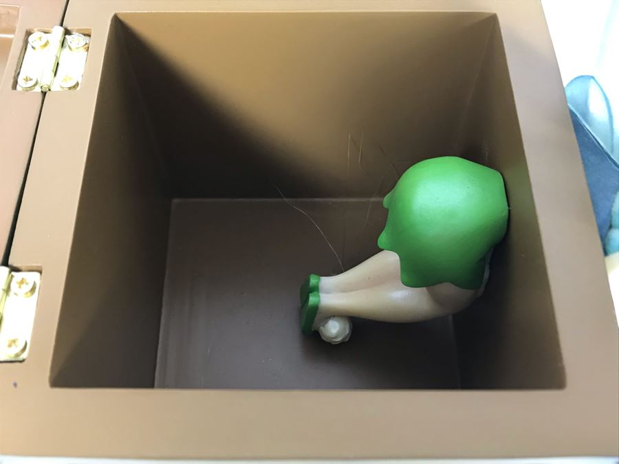 Disney Showcase Collection Tinker Bell Treasure Chest Lidded Box With Box 4017926 4W X 6.25D X 5.25H [Photo 7]