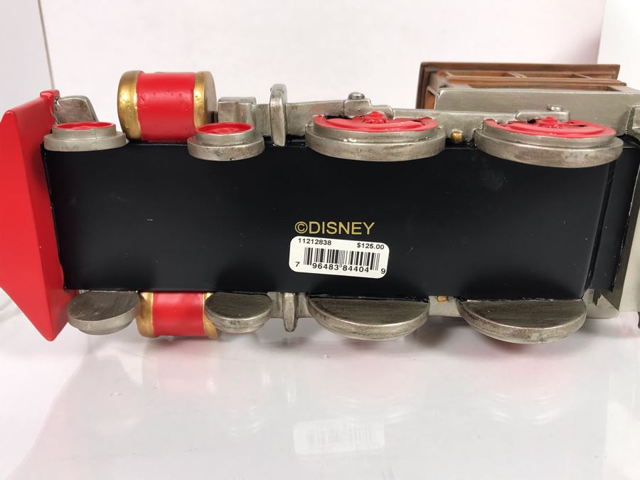 Limited Edition Carolwood Pacific Railroad No. 173 Lilly Belle Train 2002 Walt Disney Theme Park With Limited Edition Walt Disney Pocket Watch With Box [Photo 18]