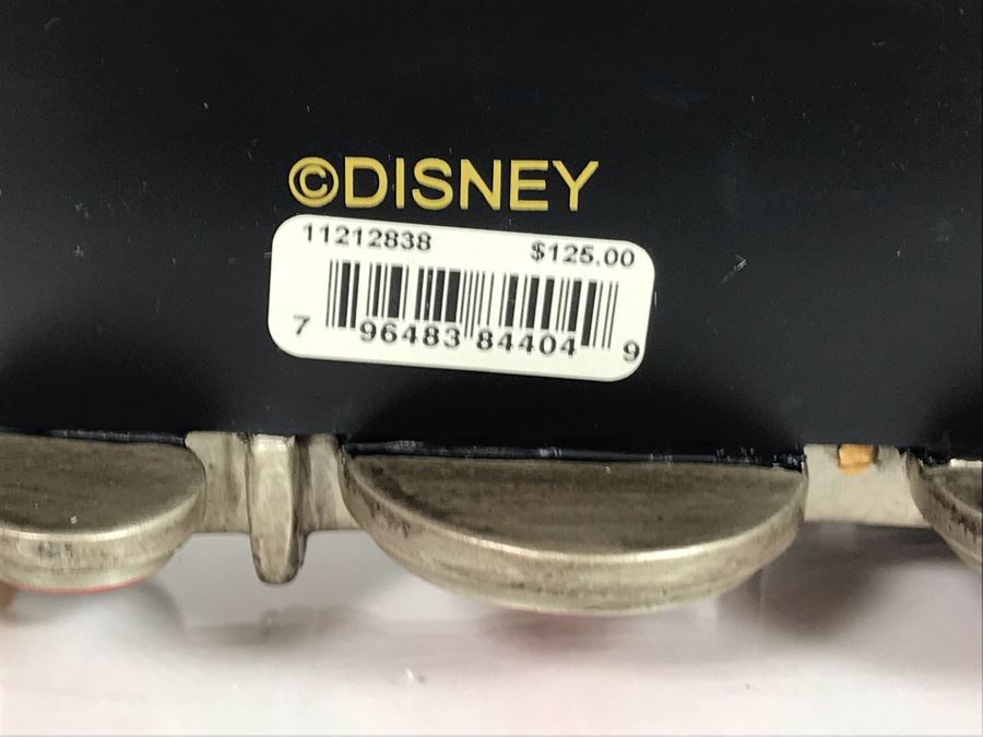 Limited Edition Carolwood Pacific Railroad No. 173 Lilly Belle Train 2002 Walt Disney Theme Park With Limited Edition Walt Disney Pocket Watch With Box [Photo 19]