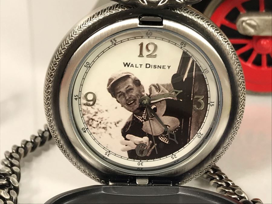 Limited Edition Carolwood Pacific Railroad No. 173 Lilly Belle Train 2002 Walt Disney Theme Park With Limited Edition Walt Disney Pocket Watch With Box [Photo 5]