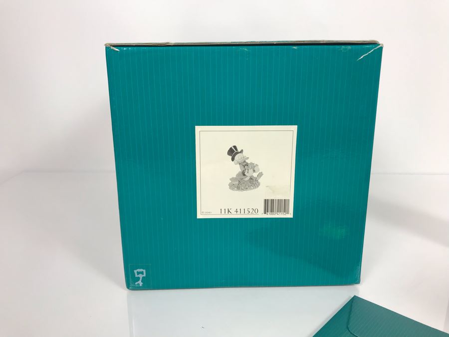 Classics Walt Disney Collection Scrooge McDuck Money Money Money Figurine With Box 11K411520 [Photo 16]
