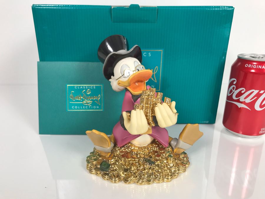 Classics Walt Disney Collection Scrooge McDuck Money Money Money Figurine With Box 11K411520 [Photo 3]