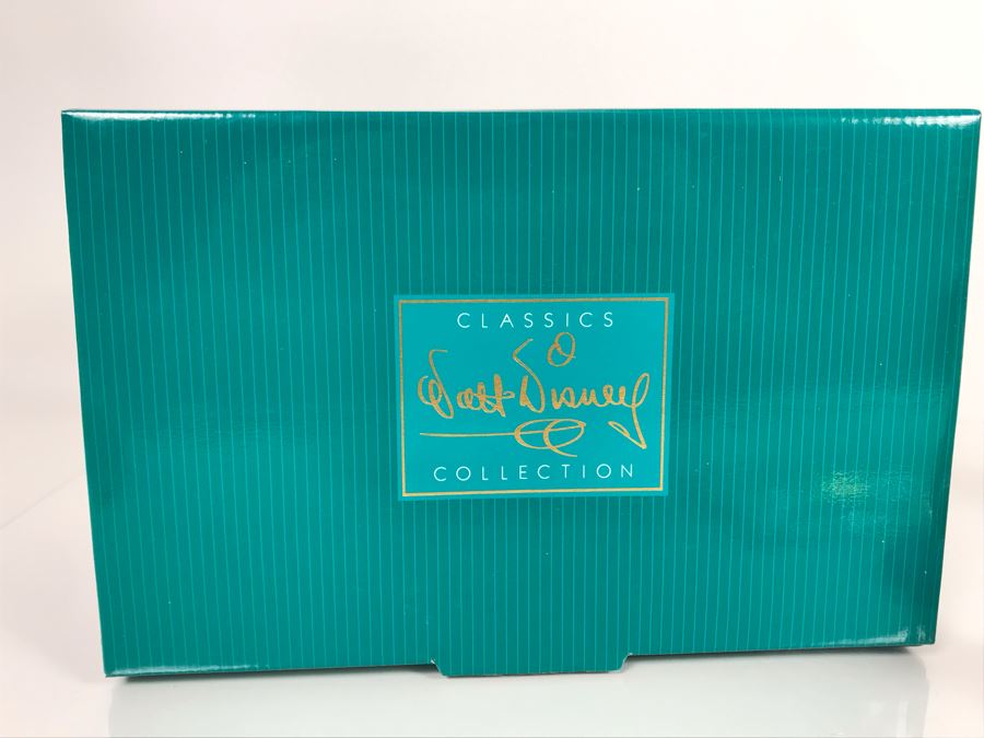 Limited Edition 5,000 Jessica Rabbit 'I'm Not Bad, I'm Just Drawn That Way' Sculpture Figurine From Disney's Who Framed Roger Rabbit Walt Disney Classics Collection With Box Sculpted By Kent Melton [Photo 14]