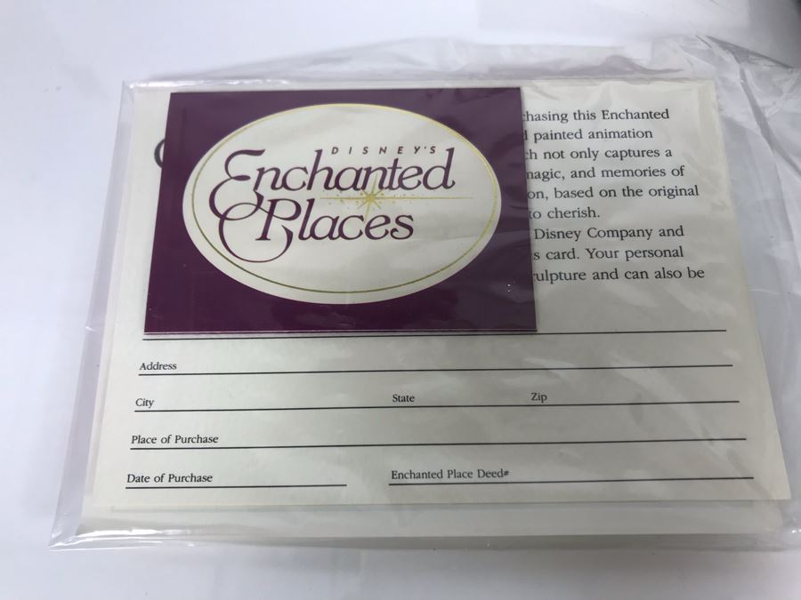 Walt Disney Classics Collection Geppetto's Toy Shop From Pinocchio Disney's Enchanted Places Figurine With Box 9W X 7H [Photo 15]