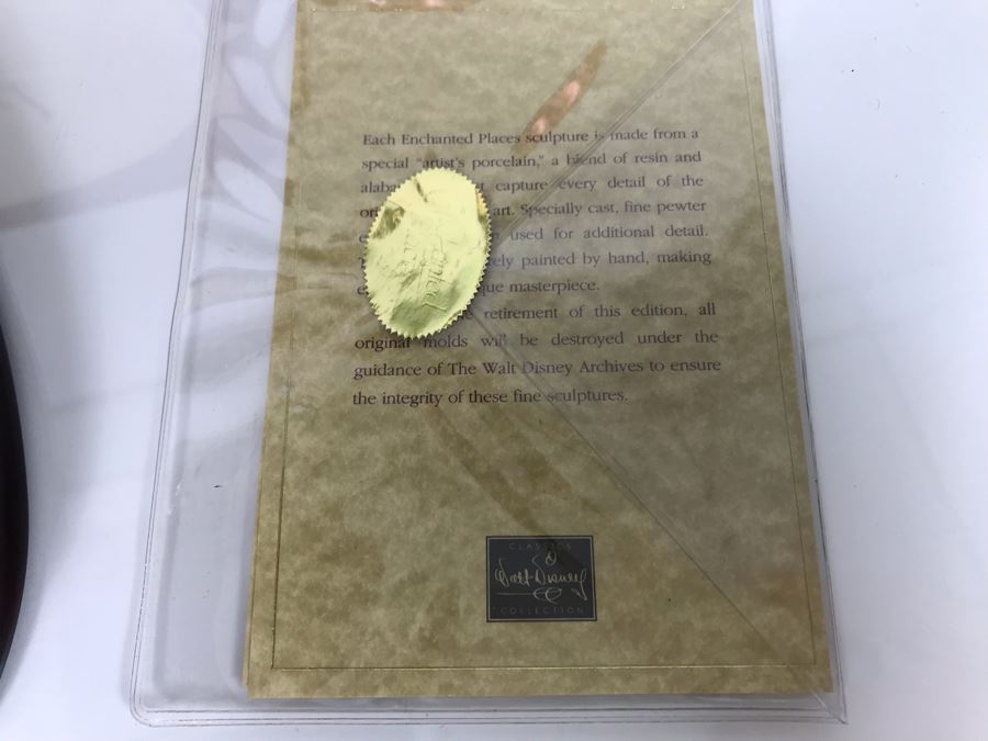 Walt Disney Classics Collection Geppetto's Toy Shop From Pinocchio Disney's Enchanted Places Figurine With Box 9W X 7H [Photo 14]