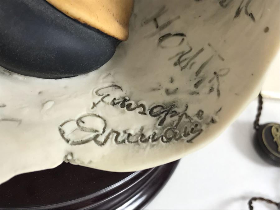 Walt Disney's Jiminy Cricket Sculpture Figurine By Florence Original Giuseppe Armani Figurine 9'H Made In Italy With Box Retails $375 [Photo 11]