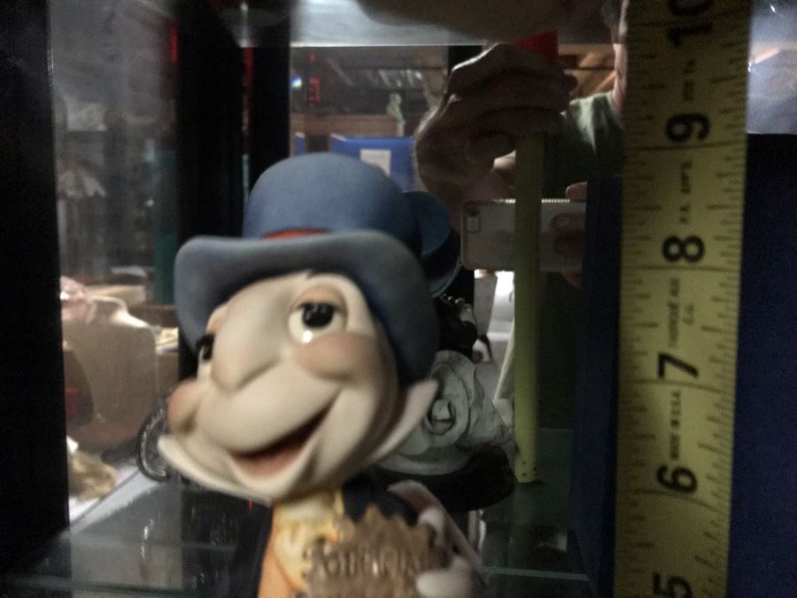 Walt Disney's Jiminy Cricket Sculpture Figurine By Florence Original Giuseppe Armani Figurine 9'H Made In Italy With Box Retails $375 [Photo 18]