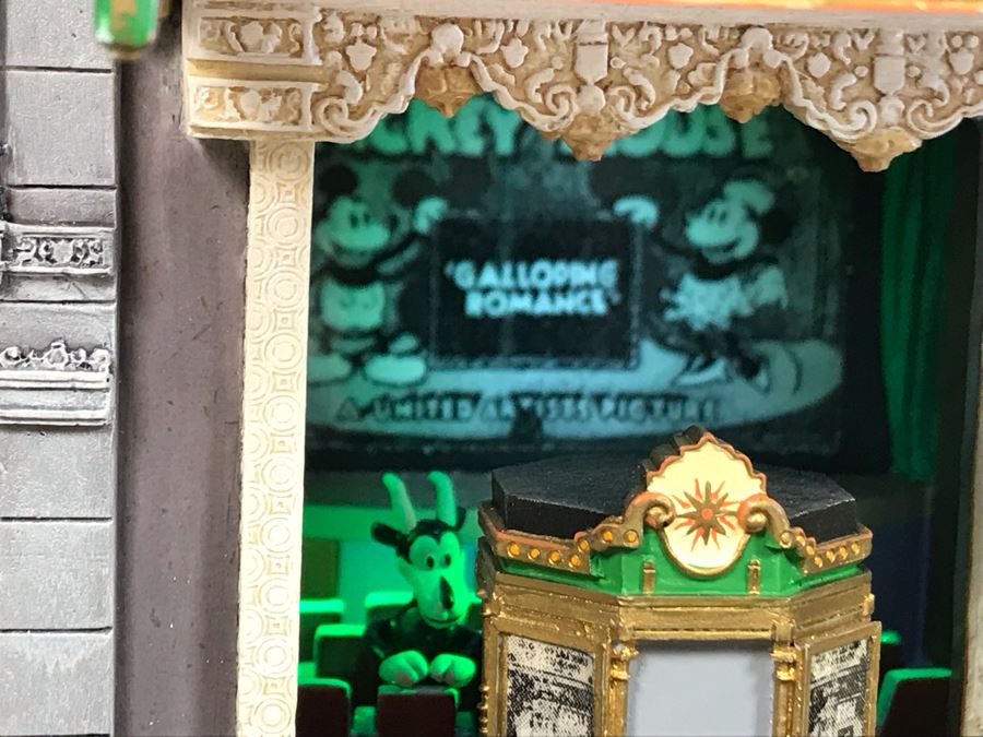 Robert Olszewski Limited Edition 500 Disney's 'Mickey's Gala Premiere' Sculpture Figurine With Certificate Of Authenticity And Box 10.5W X 7.5D X 8.5H [Photo 6]