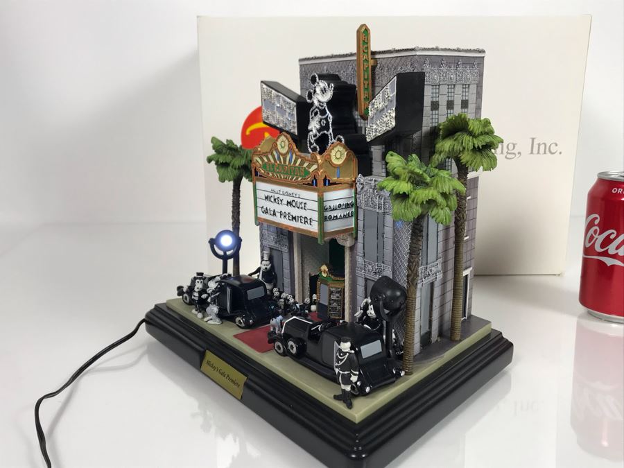 Robert Olszewski Limited Edition 500 Disney's 'Mickey's Gala Premiere' Sculpture Figurine With Certificate Of Authenticity And Box 10.5W X 7.5D X 8.5H [Photo 19]