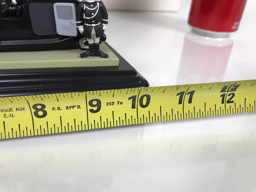 Robert Olszewski Limited Edition 500 Disney's 'Mickey's Gala Premiere' Sculpture Figurine With Certificate Of Authenticity And Box 10.5W X 7.5D X 8.5H [Photo 30]