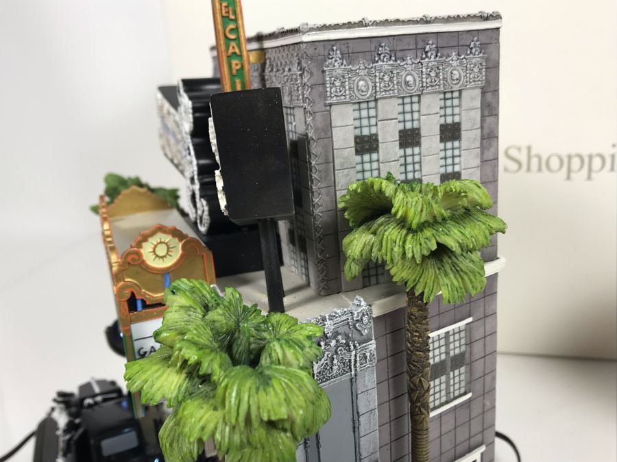 Robert Olszewski Limited Edition 500 Disney's 'Mickey's Gala Premiere' Sculpture Figurine With Certificate Of Authenticity And Box 10.5W X 7.5D X 8.5H [Photo 20]