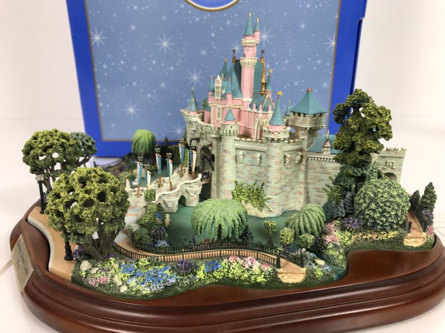 HAND SIGNED First Edition Robert Olszewski Sleeping Beauty Castle DL001 With Certificate Of Authenticity And Box (Powered By 12V Battery And AAA Battery - AAA Battery Holder Needs Replacement) 11W X 8.5D X 5.5H [Photo 12]