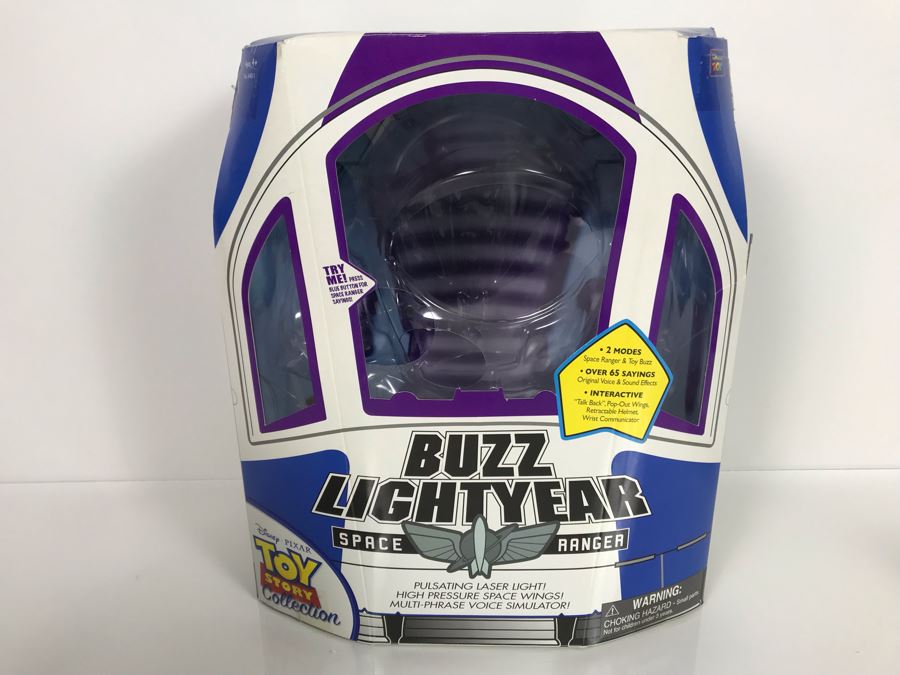 Disney PIXAR Toy Story Buzz Lightyear Space Ranger Certified Movie Replica Collector's Edition By Thinkway Toys With Box And Certificate Of Authenticity [Photo 8]
