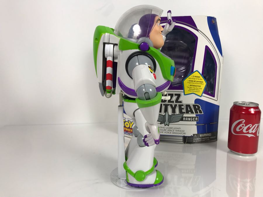 Disney PIXAR Toy Story Buzz Lightyear Space Ranger Certified Movie Replica Collector's Edition By Thinkway Toys With Box And Certificate Of Authenticity [Photo 5]