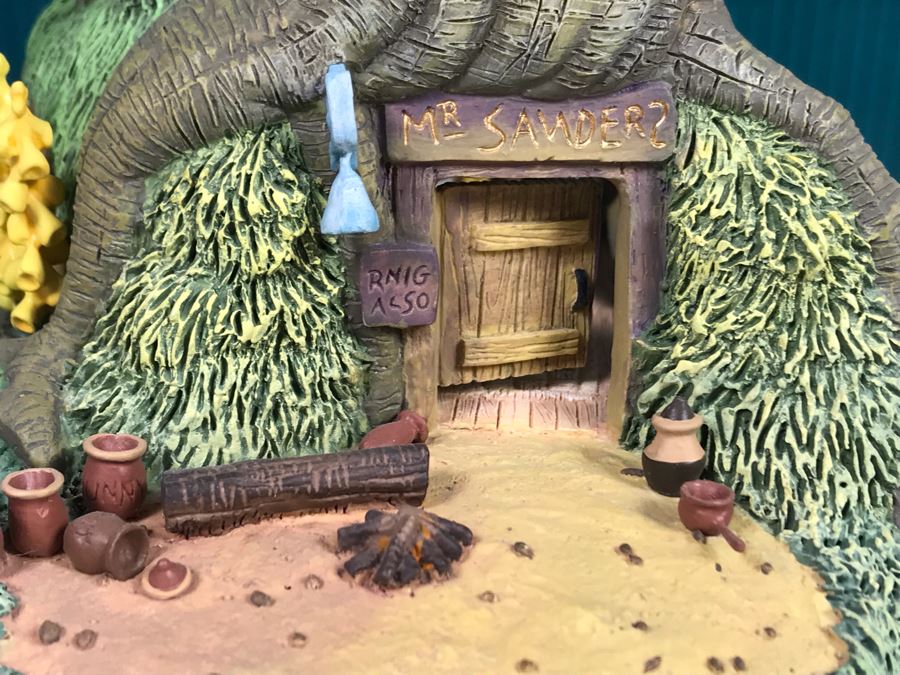 Walt Disney Pooh Bear's House From Walt Disney's Winnie The Pooh And The Honey Tree Classics Collection Enchanted Places With Box And Certificate Of Authenticity [Photo 4]