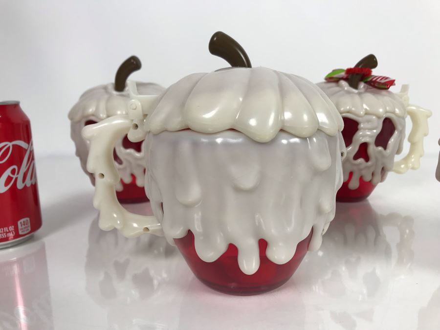 Set Of 4 Disney Parks Poison Apple Glow In The Dark Plastic Mugs 1st-Year Issue Unused [Photo 4]