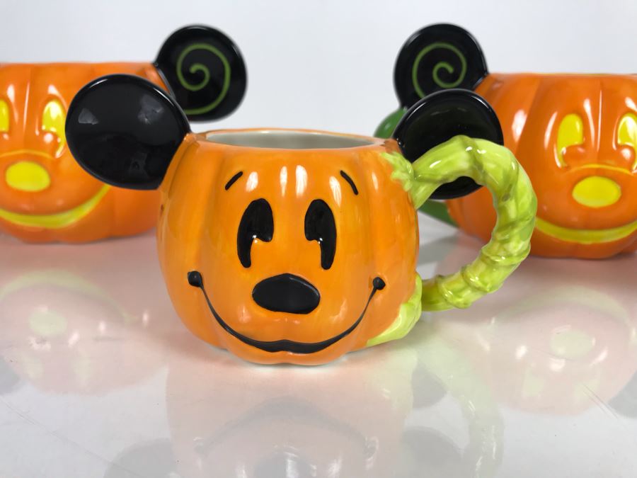 (2) Disney Parks Large 'Happy Halloween' Pumpkin Mugs And (2) Small 'Happy Halloween' Pumpkin Mugs [Photo 3]