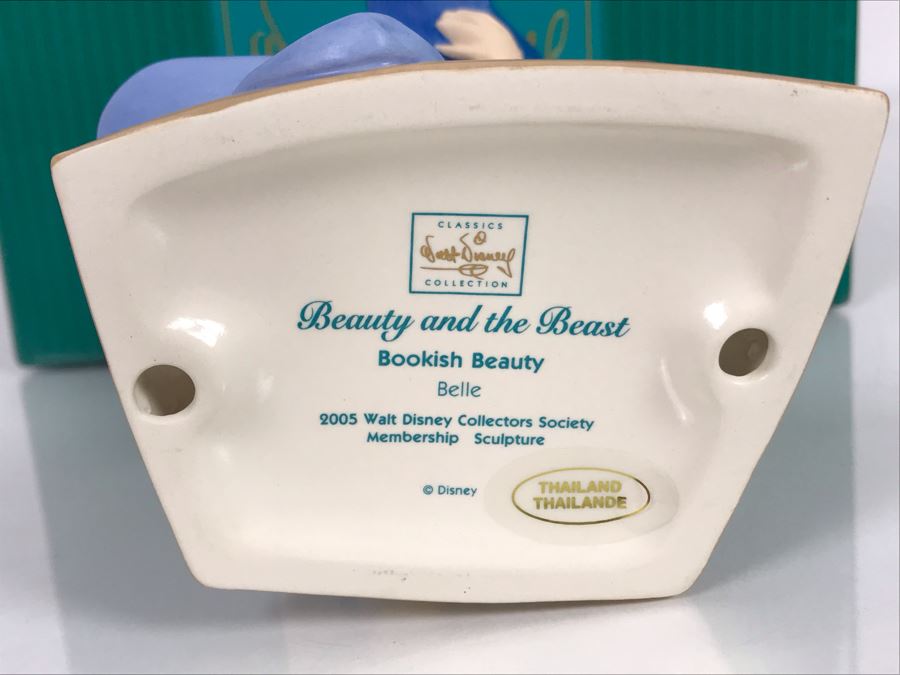 Bookish Beauty Belle Sculpture From Disney's Beauty And The Beast Walt Disney Classics Collection 2005 Walt Disney Collectors Society With Certificate Of Authenticity And Box By Dusty Horner [Photo 12]
