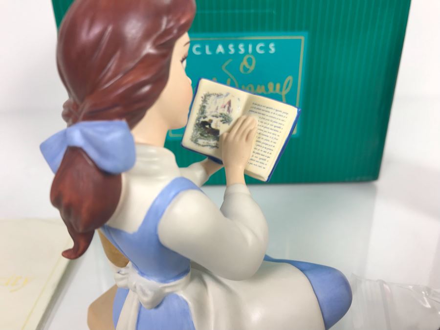 Bookish Beauty Belle Sculpture From Disney's Beauty And The Beast Walt Disney Classics Collection 2005 Walt Disney Collectors Society With Certificate Of Authenticity And Box By Dusty Horner [Photo 5]