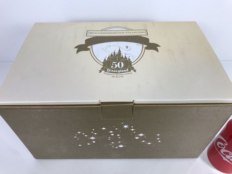 Rare HAND SIGNED By Robert Olszewski Disneyland's Mark Twain Riverboat Ride Attraction Miniature Replica Commemorative Edition With Box DL1003 (Estimate $600-$900) [Photo 18]