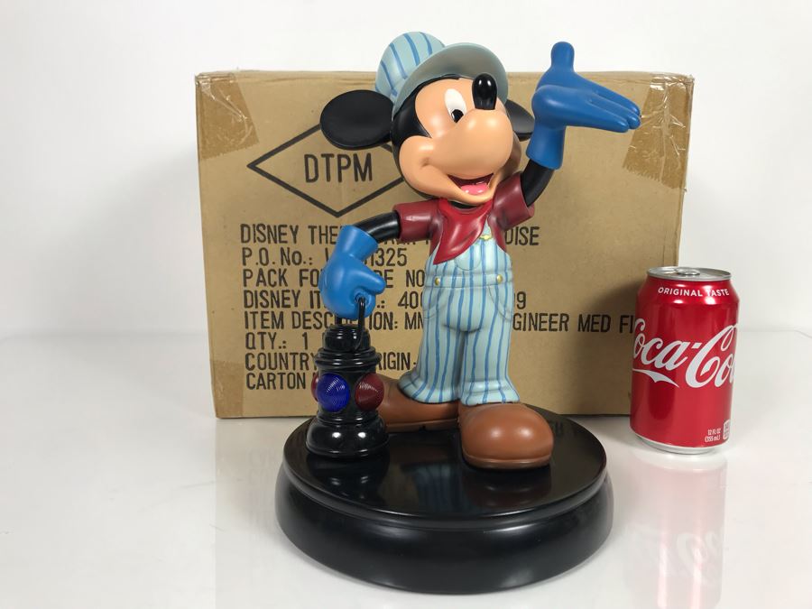 Disney Theme Park Merchandise Mickey Train Engineer Sculpture The Art Of Disney By Costa Alavezos With Box [Photo 2]