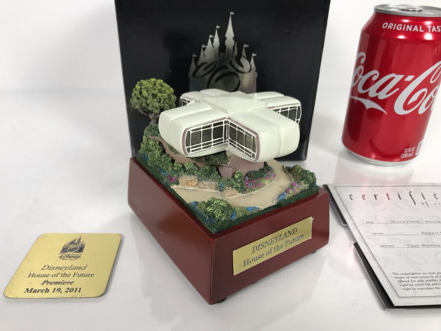 Rare HAND SIGNED By Robert Olszewski Cast Member Limited Edition 500 Disneyland's House Of The Future Attraction Miniature Replica With Certificate Of Authenticity And Box DL-2004