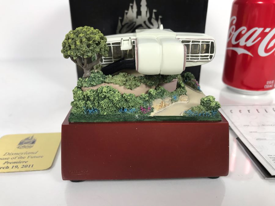 Rare HAND SIGNED By Robert Olszewski Cast Member Limited Edition 500 Disneyland's House Of The Future Attraction Miniature Replica With Certificate Of Authenticity And Box DL-2004 [Photo 10]