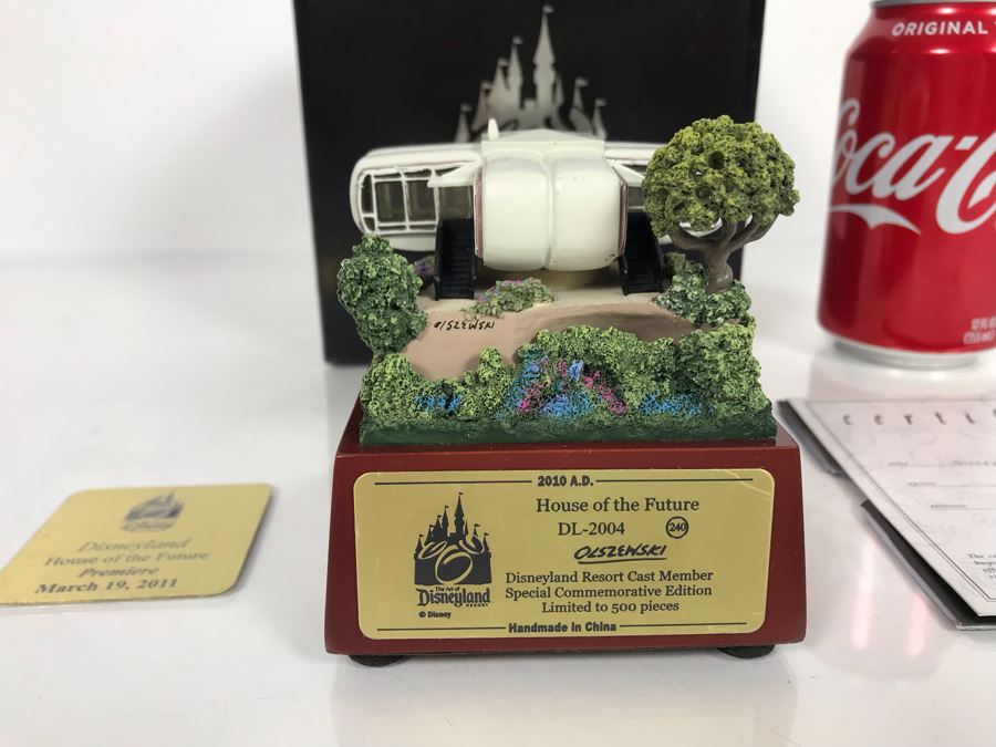 Rare HAND SIGNED By Robert Olszewski Cast Member Limited Edition 500 Disneyland's House Of The Future Attraction Miniature Replica With Certificate Of Authenticity And Box DL-2004 [Photo 6]