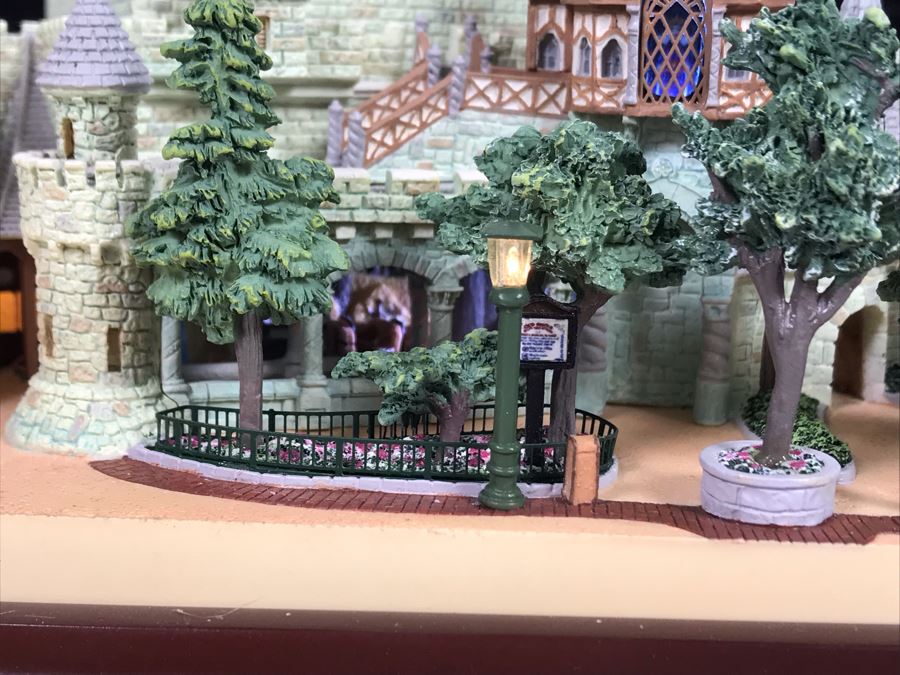 Rare HAND SIGNED By Robert Olszewski First Edition Disneyland's Snow White's Scary Adventure Fantasyland Attraction Miniature Replica With 2 Scenes, Certificate Of Authenticity And Box DL1010 (Last One Sold For $1,500) [Photo 8]