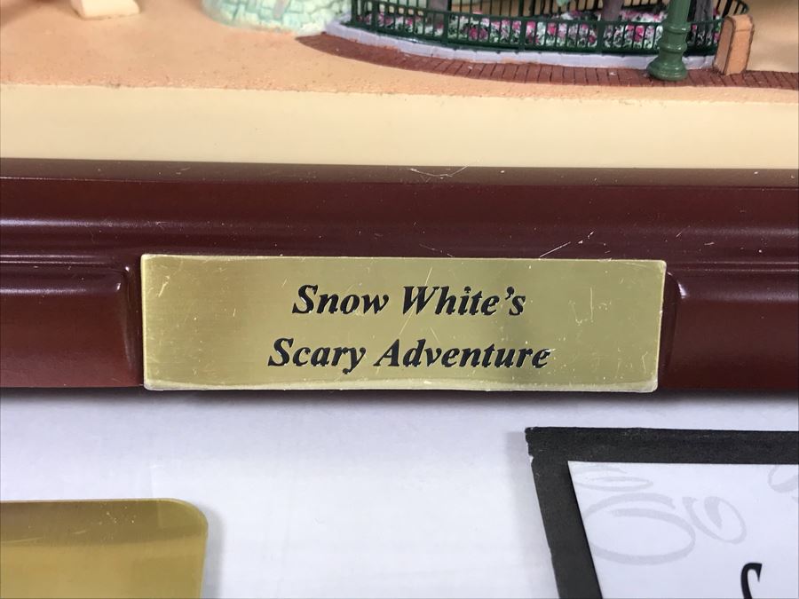 Rare HAND SIGNED By Robert Olszewski First Edition Disneyland's Snow White's Scary Adventure Fantasyland Attraction Miniature Replica With 2 Scenes, Certificate Of Authenticity And Box DL1010 (Last One Sold For $1,500) [Photo 7]