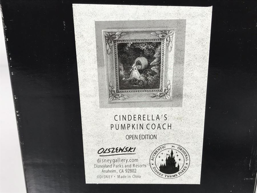 Robert Olszewski Disney's Cinderella's Pumpkin Coach Scene Gallery Of Light With Certificate Of Authenticity And Box DP-GL002 (Estimate $250-$350) [Photo 14]