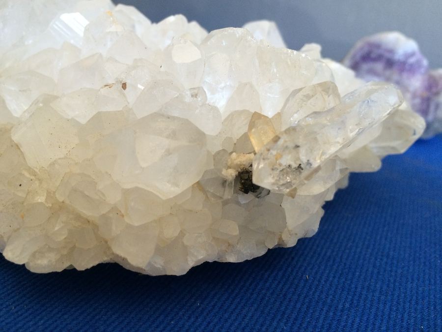 Rock Collection [Photo 4]