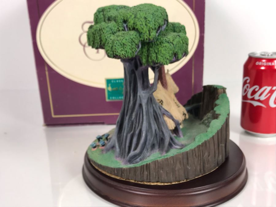 Walt Disney Classics Collection Sleeping Beauty Woodcutter's Cottage Sculpture Figurine From Disney's Enchanted Places Collection With Box [Photo 11]