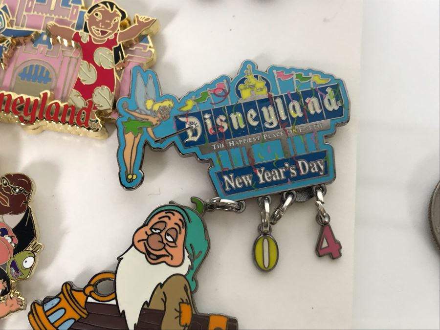 Collection Of Walt Disney Disneyland Pins Trading Pins