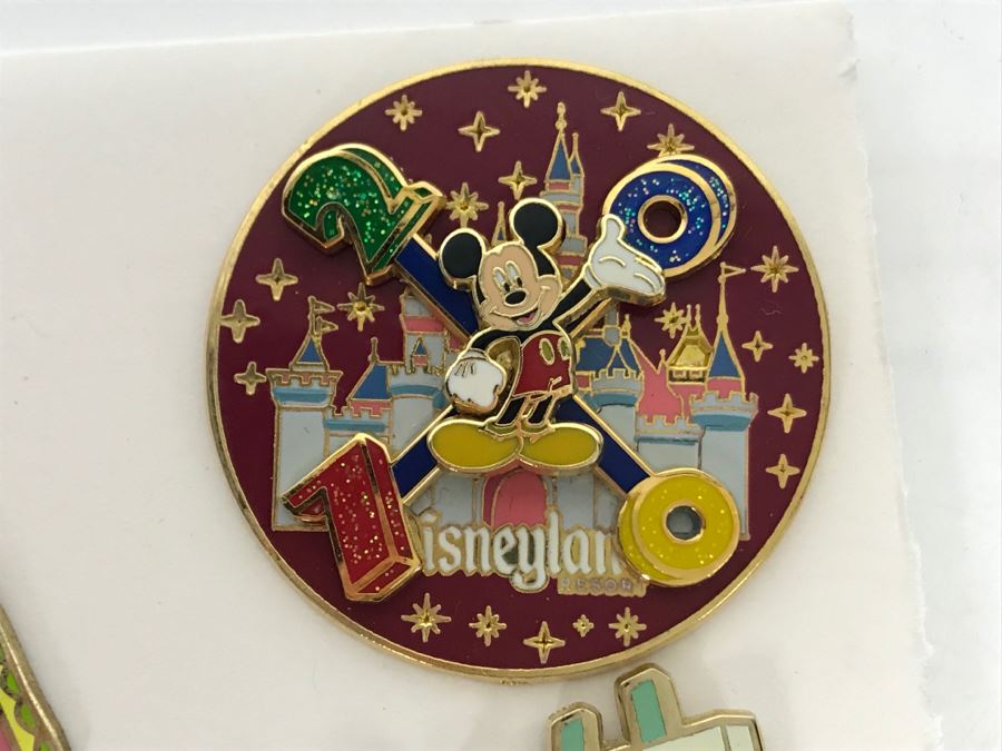 Collection Of Walt Disney Disneyland Pins Trading Pins [Photo 4]