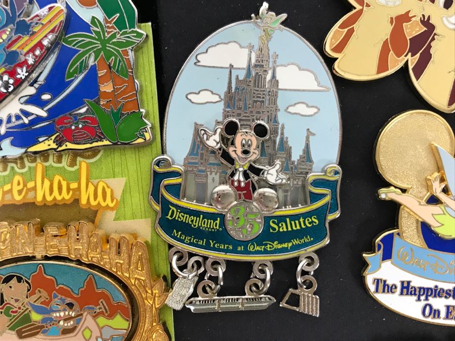 Collection Of Walt Disney Disneyland Pins Trading Pins [Photo 5]