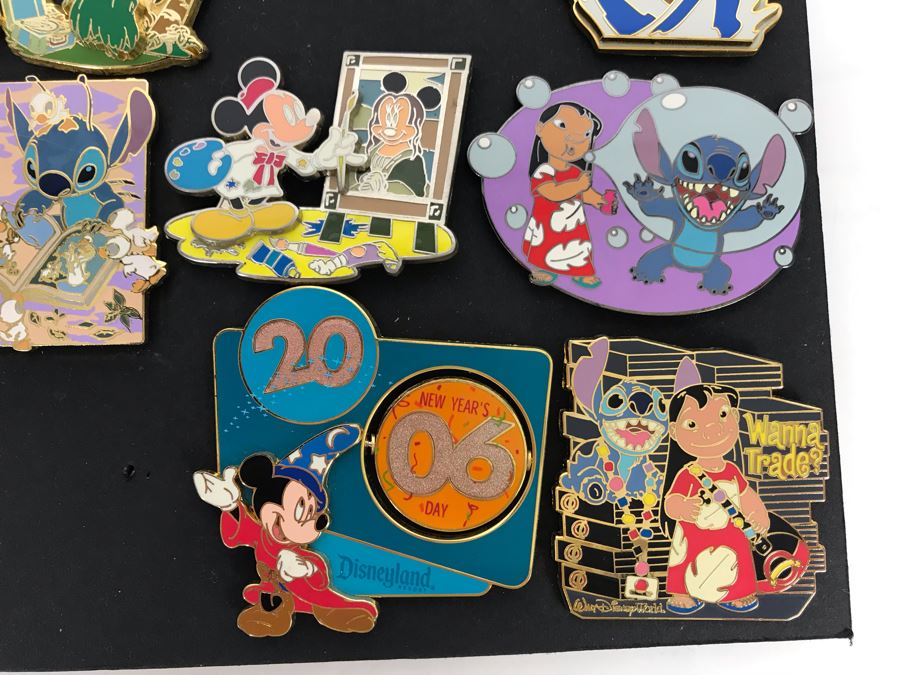 Collection Of Walt Disney Disneyland Pins Trading Pins [Photo 17]