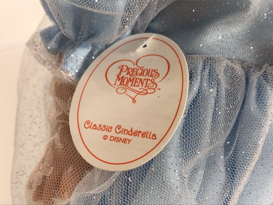 HAND SIGNED By Linda Rick Disney Parks Precious Moments Classic Cinderella Disney Doll Item No. 5144 With Acrylic Display Case [Photo 7]
