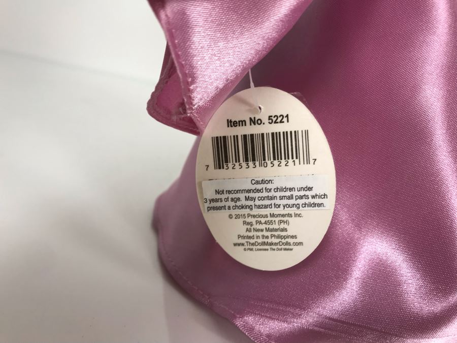 HAND SIGNED By Linda Rick Disney Parks Precious Moments Classic Mulan Disney Doll Item No. 5221 With Acrylic Display Case [Photo 9]