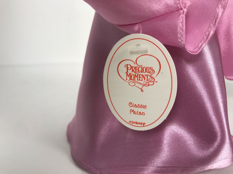 HAND SIGNED By Linda Rick Disney Parks Precious Moments Classic Mulan Disney Doll Item No. 5221 With Acrylic Display Case [Photo 8]